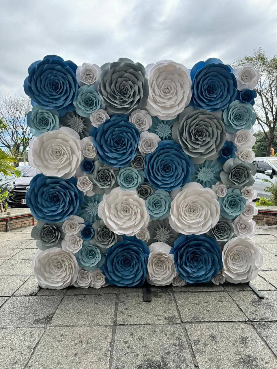 8×8ft Flower Wall — Raffle Prize