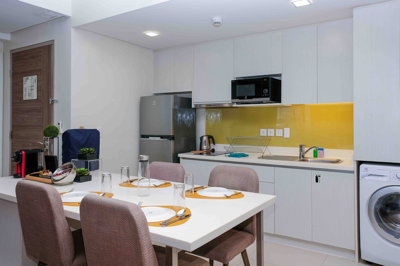 Citadines Millennium Ortigas Manila — Kitchen